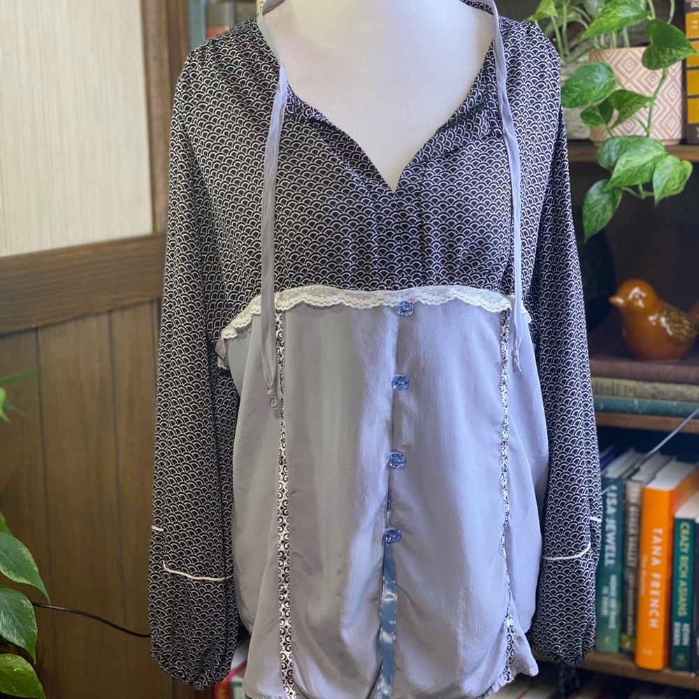 Stylish Pleoine  Black and Gray Top with Lace and Button Accent